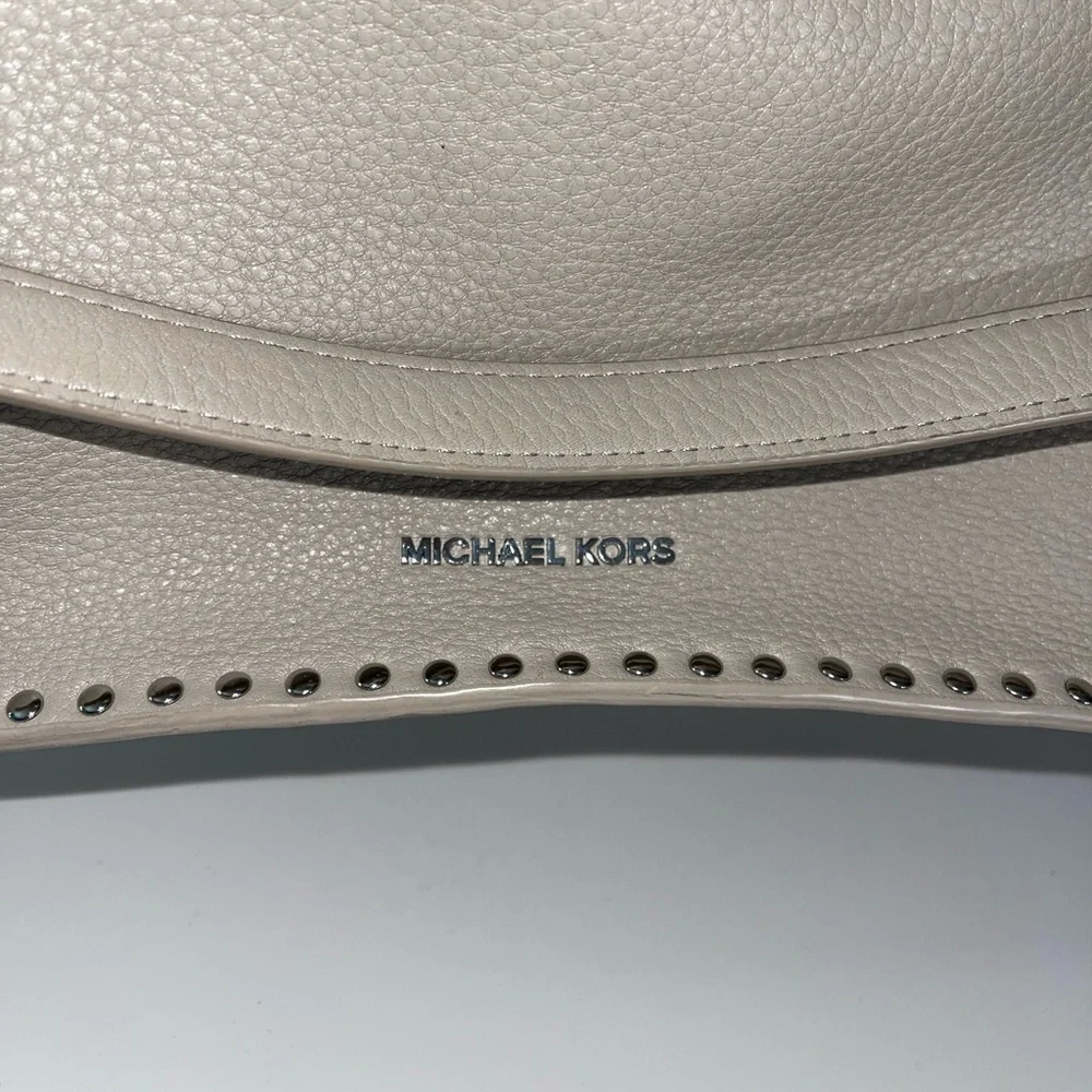 Michael Kors Astor Silver Studded Cement Large leather‎ Hobo